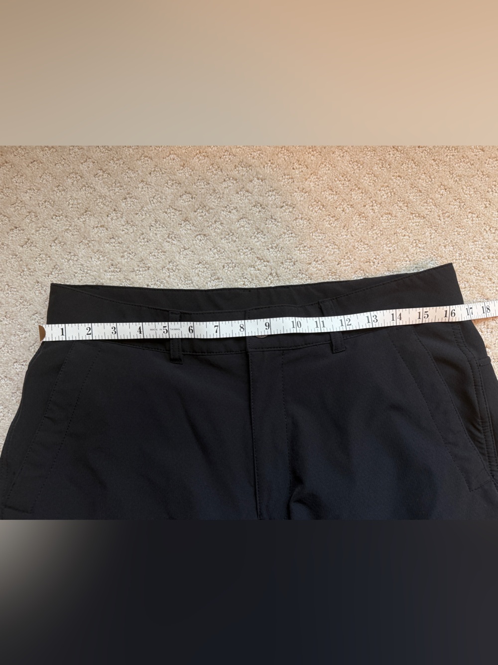 Men’s Northface packable sun shorts, size 32 black - Picture 14 of 14